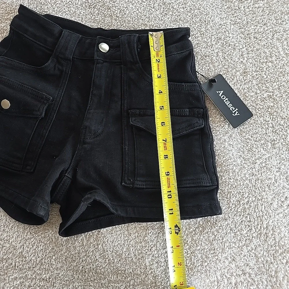 Aotasely Stretch‎ Jean Shorts Mid Waisted Juniors XS Black Denim NWT Festival